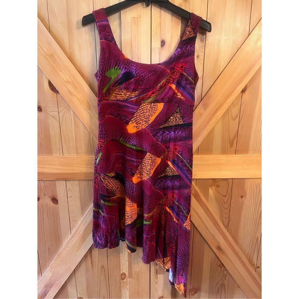Tiana B Dress Woman Size 8 Sleeveless Round Neck Abstract Pullover Asymmetrical